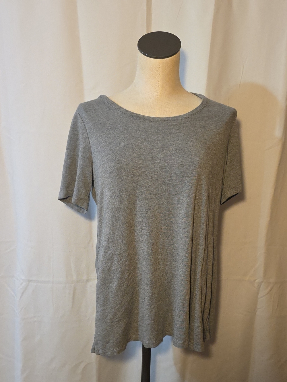 Susan Graver Heather Gray Short-Sleeve Scoop Neck Top
